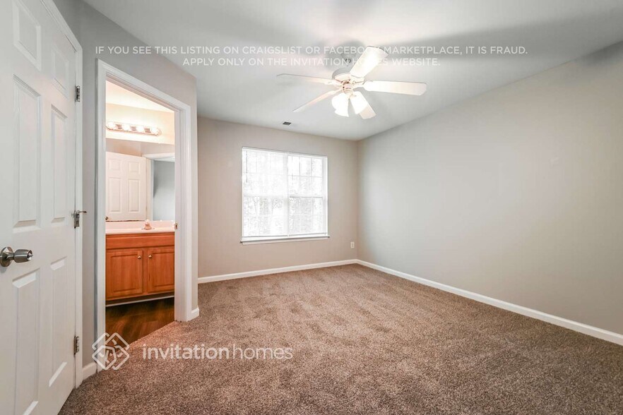 Building Photo - 549 Havenbrook Way NW