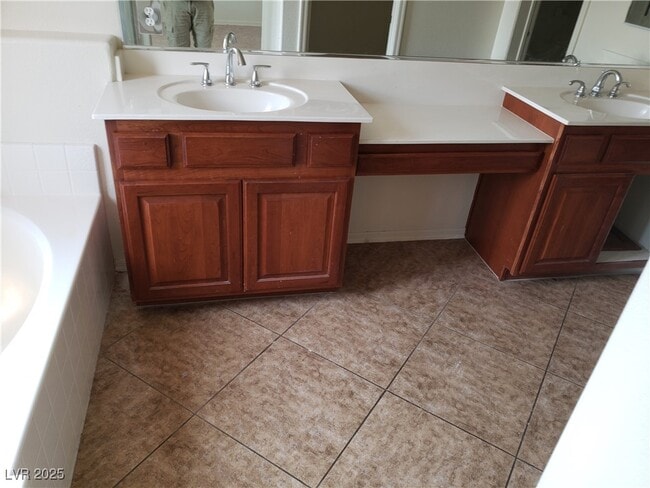 Building Photo - 11478 Ogden Mills Dr