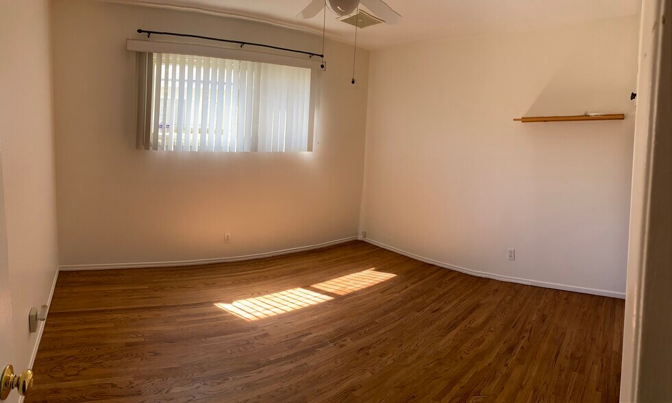 Building Photo - 1427 Boyden Ave
