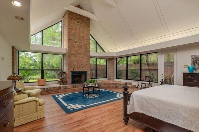 Building Photo - 5951 SW 21st Avenue Rd