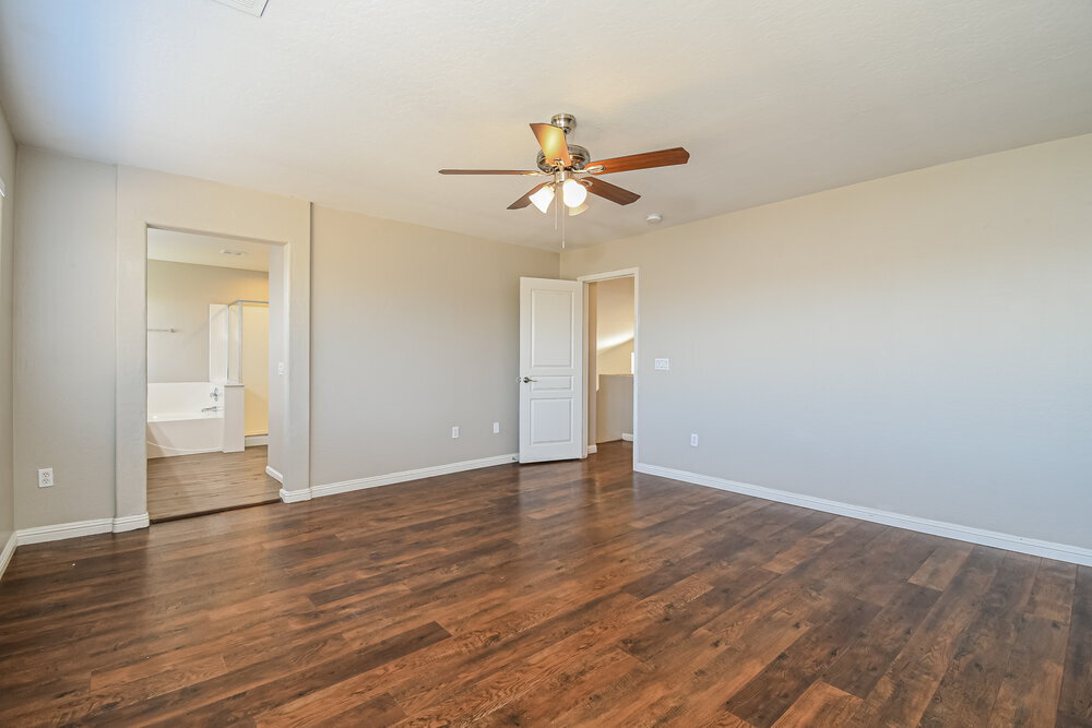 Building Photo - 3719 S Colt Dr