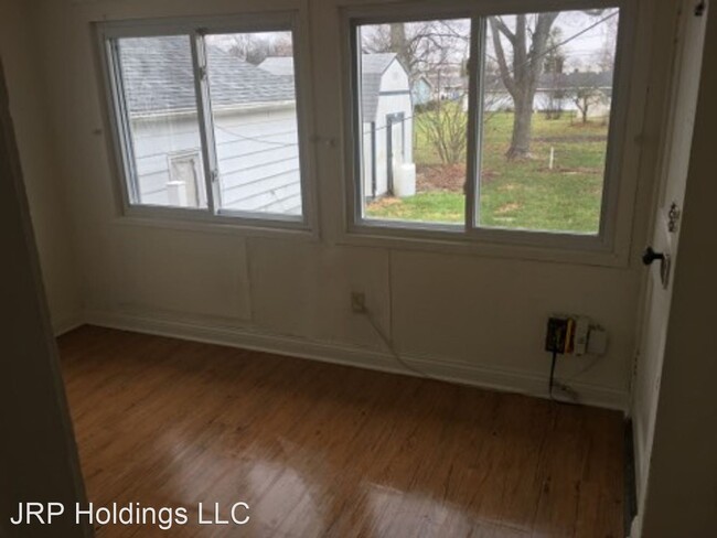 Building Photo - 2 br, 1 bath House - 1510 W. Wallen Rd