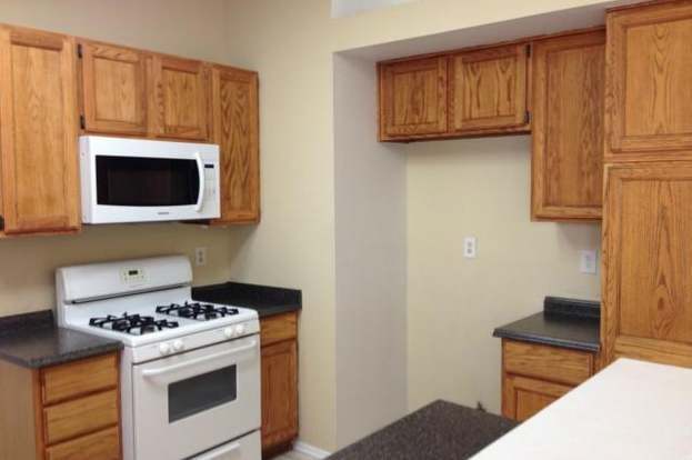 Building Photo - 29664 Woodlands Ave