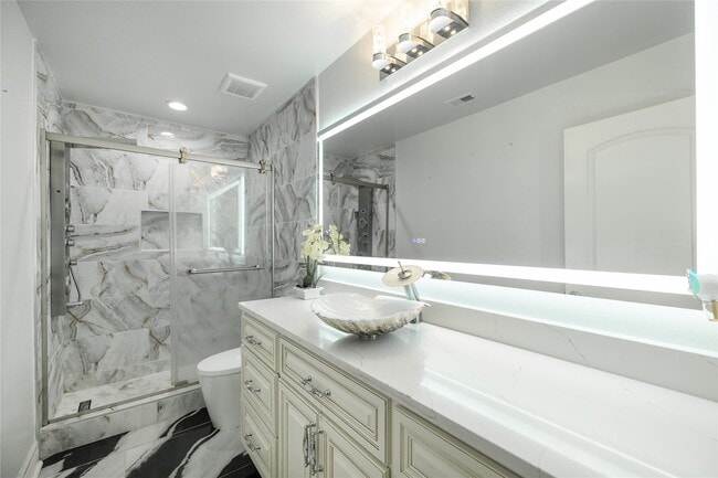 Building Photo - 22526 Threefold Ridge Dr