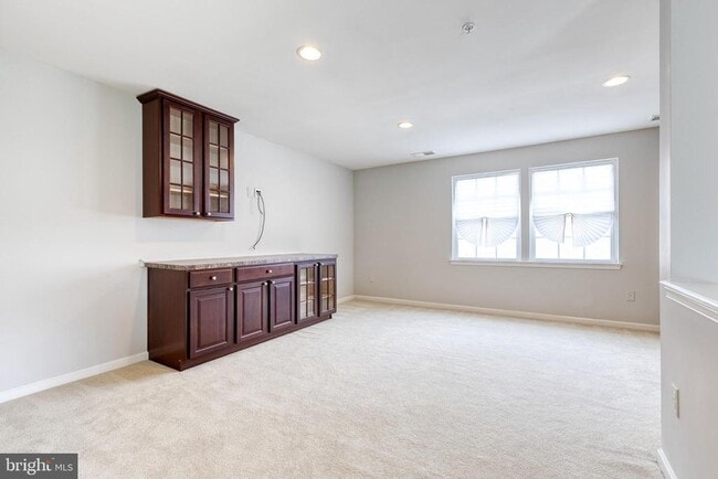Building Photo - 9301 Paragon Way