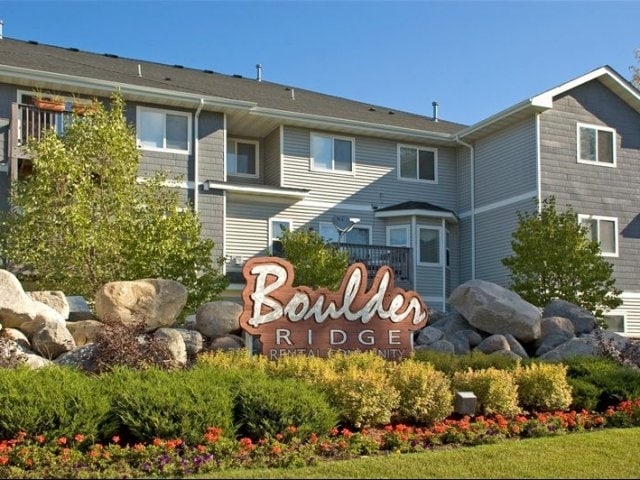 Primary Photo - Boulder Ridge