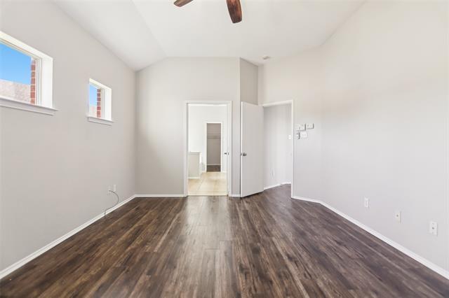 Building Photo - 6321 Stone Lake Dr