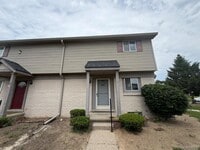 Building Photo - 2052 Orchard Crest St