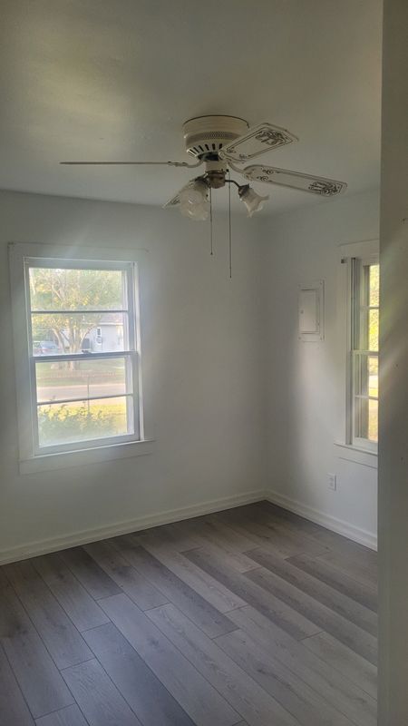 Building Photo - 7055 Langdon Dr