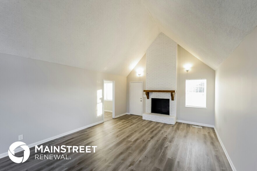 Building Photo - 602 Greenbriar Rd