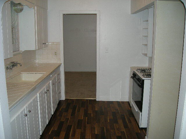 Building Photo - 3305 NW 25th St