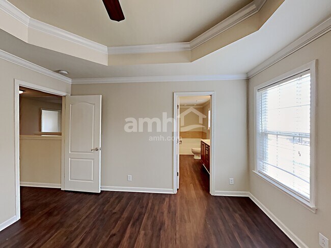 Building Photo - 5337 Cloister Dr