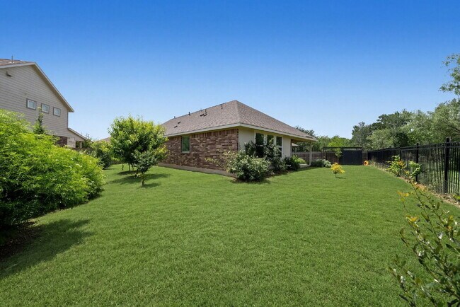 Building Photo - Greenbelt - Cul De Sac - Oversized Homesite