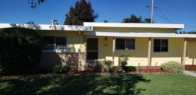 Building Photo - Excellent, Well Preserved and Restored 3 Bedroom Home - Available Soon!