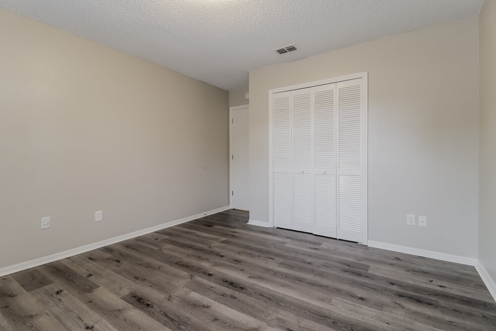 Building Photo - 646 Upperriver Ct