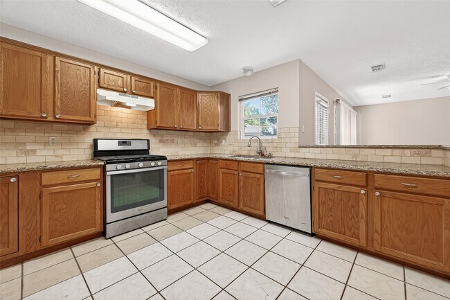 Building Photo - 3506 Doherty Pl