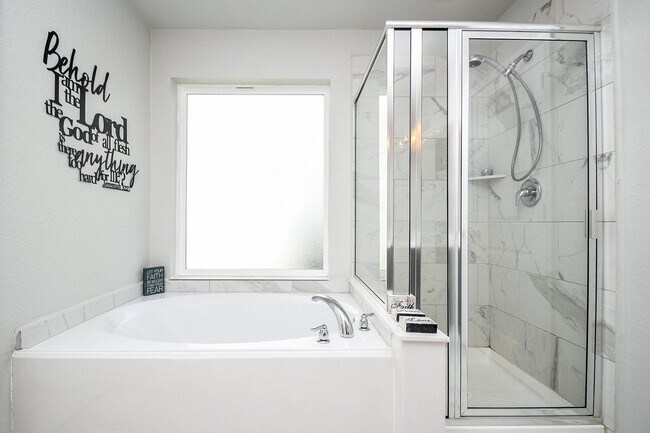 Building Photo - 12234 Chestnut Clearing Trail