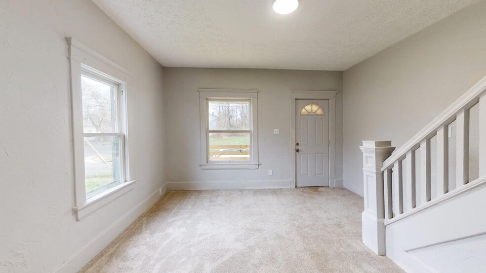 Primary Photo - 1141 McKinley Ave