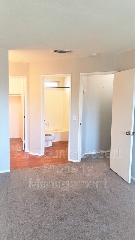 Building Photo - 69585 Heather Way