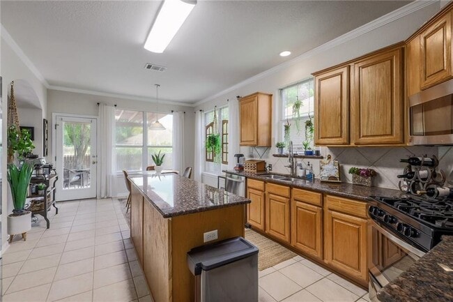 Building Photo - 6819 Telluride Trail