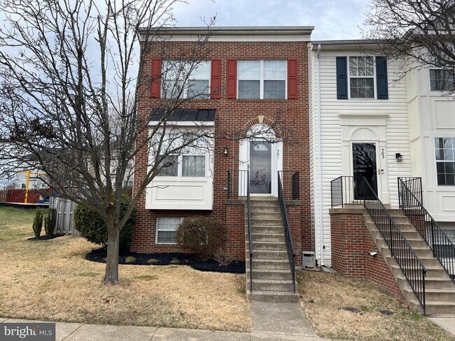 Building Photo - 501 Tolbelt Ct