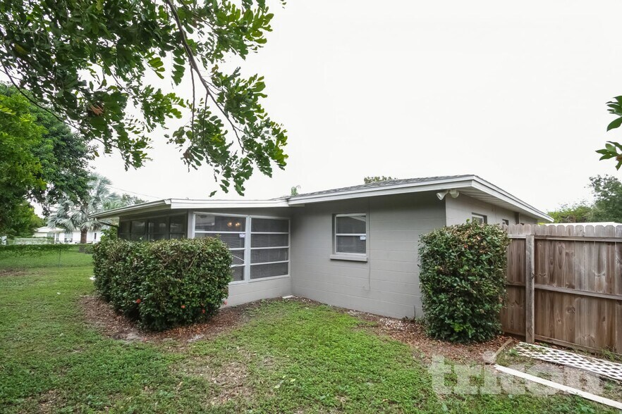 Building Photo - 6504 Georgia Ave