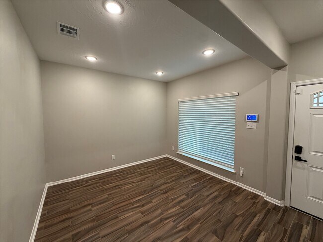 Building Photo - 4123 Knollwick Ct