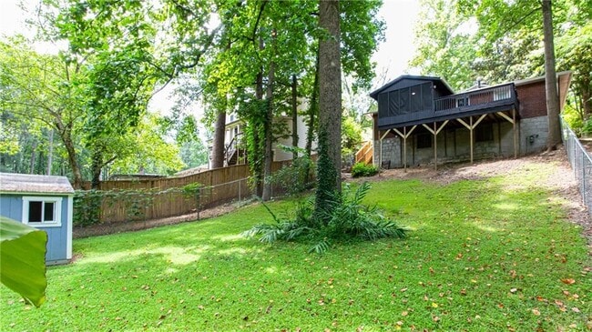 Building Photo - 629 Clairmont Cir