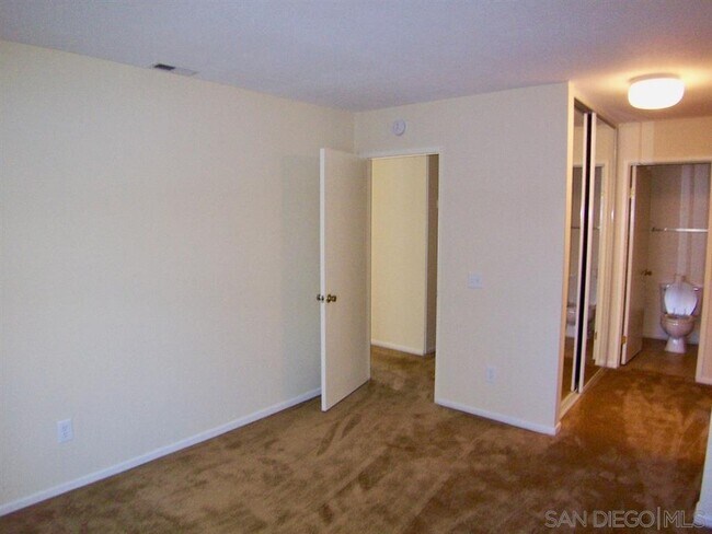 Building Photo - 8431 Westmore Rd