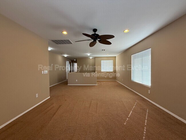 Building Photo - 8 N 226th Cir