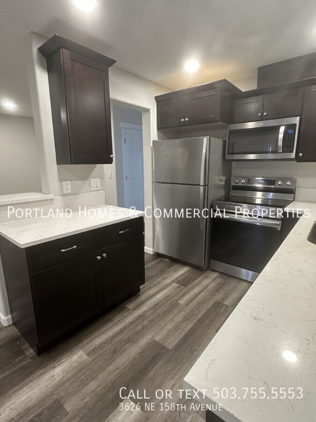 Building Photo - 3626 NE 158th Ave