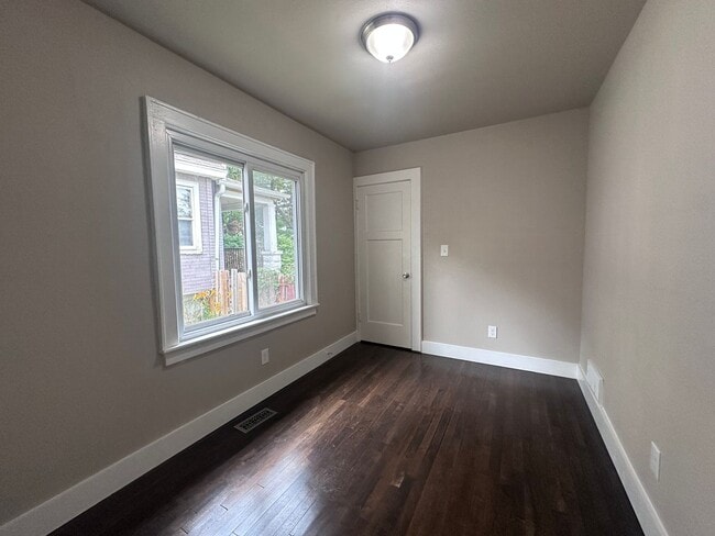 Building Photo - 3BR/2BA Rent to Own Home with Large Garage