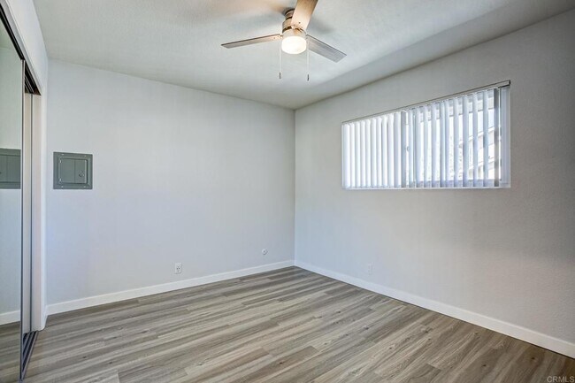 Building Photo - 141 Johnston Ln