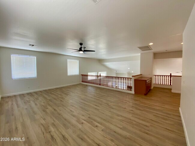 Building Photo - 8777 W Hayward Ave