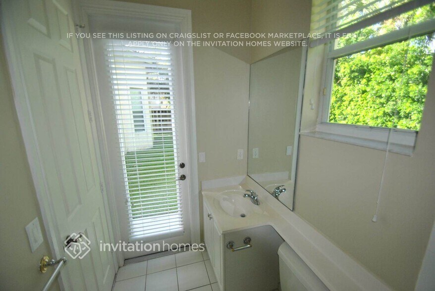 Building Photo - 6880 Houlton Cir