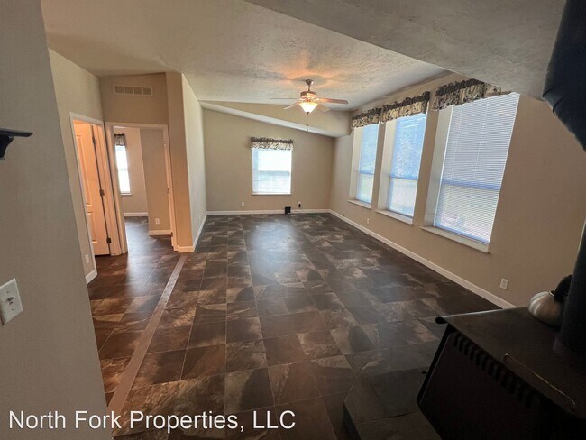 Building Photo - 2 br, 2 bath House - 89 E Prospectors Drive