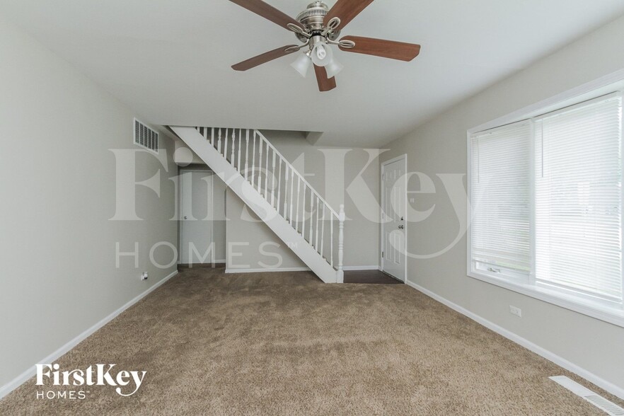 Building Photo - 164 Blackhawk Dr