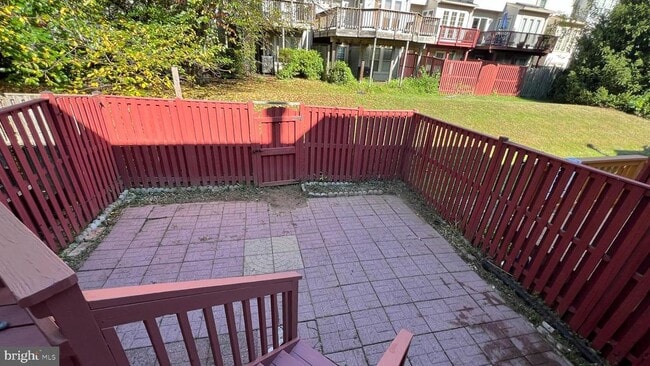 Building Photo - 20320 Cedarhurst Way