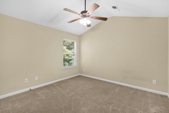 Building Photo - Spacious 5BR Home with Huge Fenced Backyard in The Reserve at Wyndham Gates!