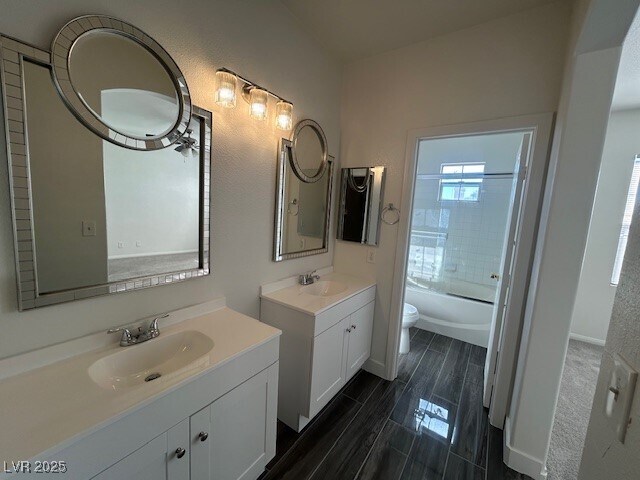 Building Photo - 1200 Valerio Ln