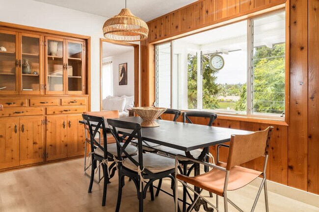 Building Photo - 4000 Highland Dr