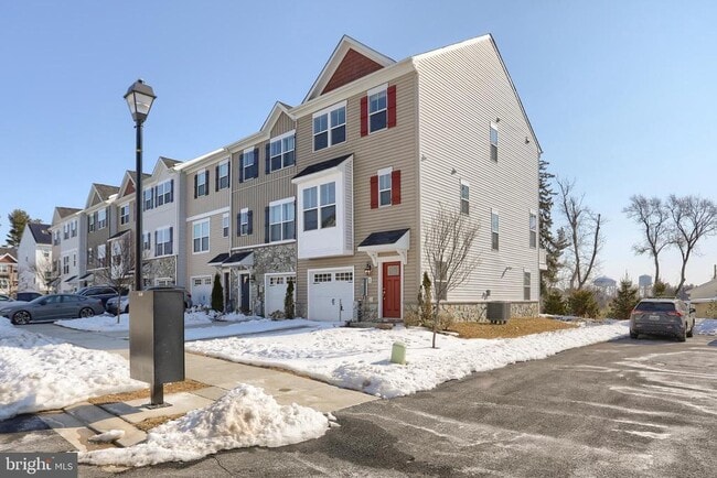 Building Photo - 1 Taube Ct