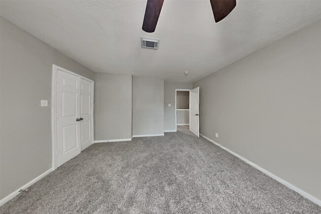 Building Photo - 20427 Blue Beech Dr