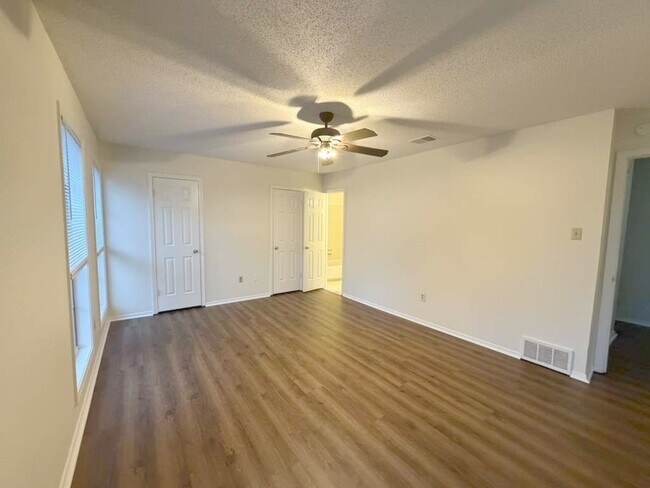 Building Photo - 3037 McVay Trail Dr