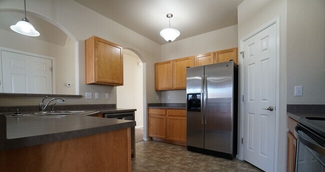 Building Photo - 4922 Haiti Way