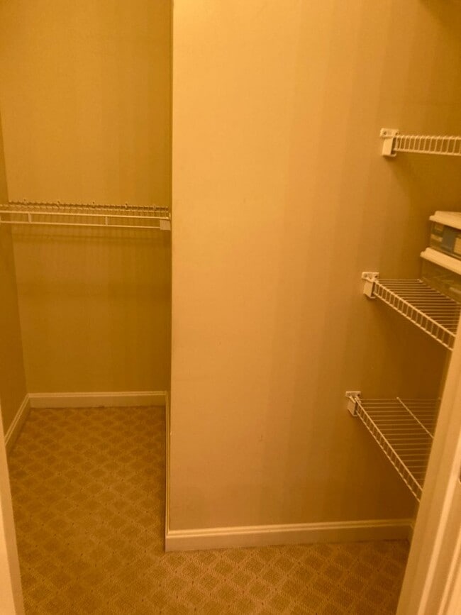 Building Photo - 106 Walnut Trace Cir