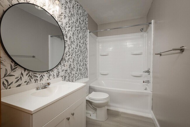 Building Photo - 122 Willa Ln