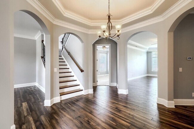 Building Photo - 5 Bedroom single family home in Mooresville