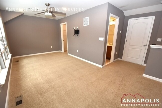 Building Photo - 7736 Cresap Ln