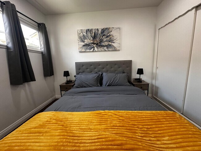 Building Photo - 15732 Covello St